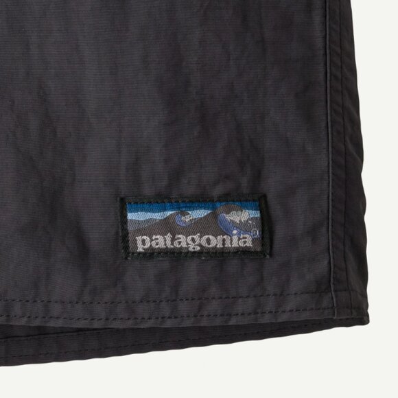 Patagonia Board Shorts Mens 35 Black Wayfarer Swim Trunks Unlined Surf Beachwear - Picture 5 of 10